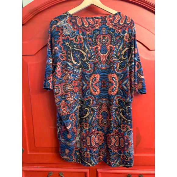 LulaRoe Small Worn One Time Floral Paisley 3/4 Sleeve Tee Shirt Blouse Tunic EUC - Picture 2 of 3
